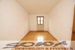 Mehrfamilienhaus mit 5 Wohneinheiten, zwei Garagen und Garten in zentraler Lage in Neuburg - Ein Objekt von Ihrem Immobilienpartner SOWA Immobilien und Finanzen - Mehrfamilienhaus, Wohnhaus Neuburg an der Donau | Angebot:26299735