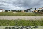 Gut geschnittenes Baugrundstück ohne Bauzwang in Neuburg Heinrichsheim - Ein Objekt von Ihrem Immobilienpartner SOWA Immobilien und Finanzen - Grundstück Neuburg | Angebot:26972365