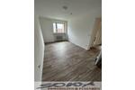 3 Zimmerwohnung - in Neuburg Schwalbanger, mit Balkon, Küche und Aufzug - Ein Objekt von Ihrem Immobilienpartner SOWA Immobilien und Finanzen - 3- Neuburg | Angebot:26726467
